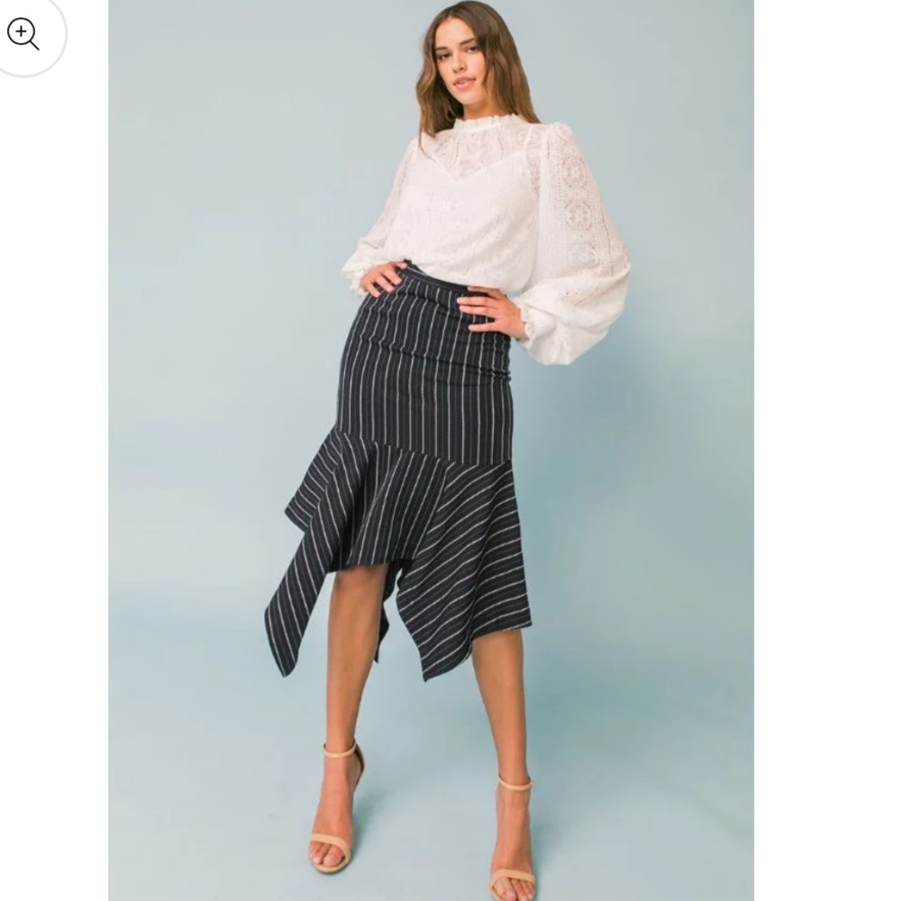 Asymmetrical stripped skirt xs